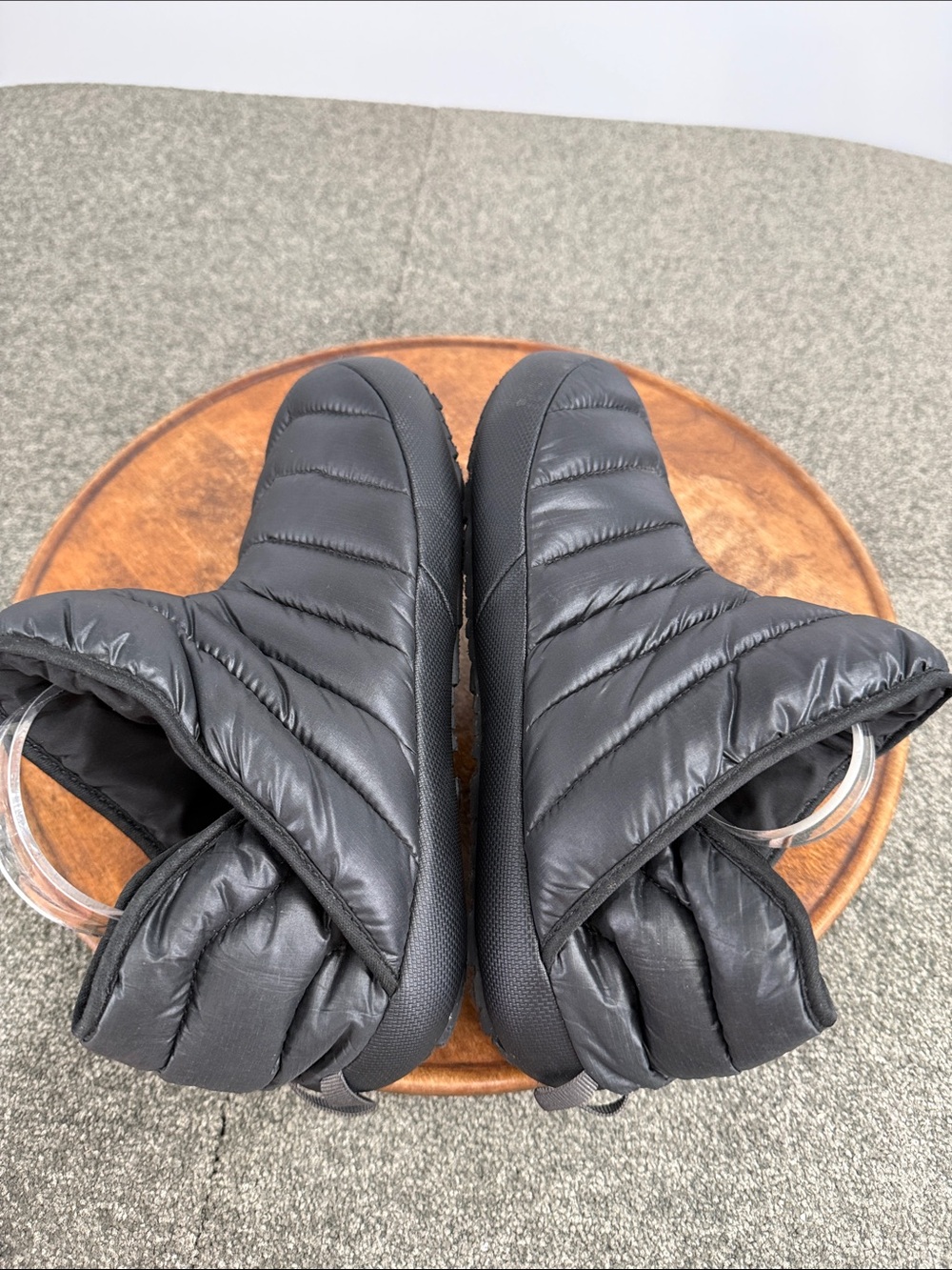 The North Face Slippers Wm 9 Black Quilted Thermoball Insulated Slip-On Booties - Picture 8 of 10